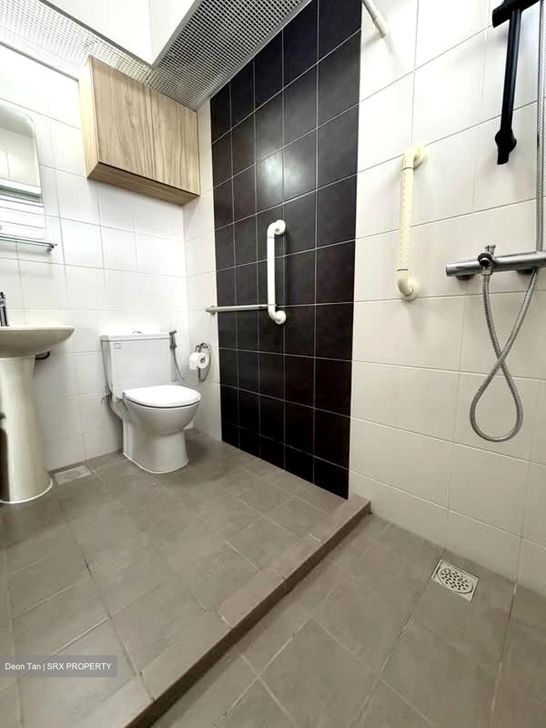 Blk 18C Buona Vista Court (Queenstown), HDB 4 Rooms #561749031